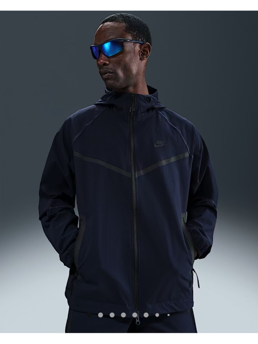 Nike Men's Dark Navy Hooded Windbreaker Jacket